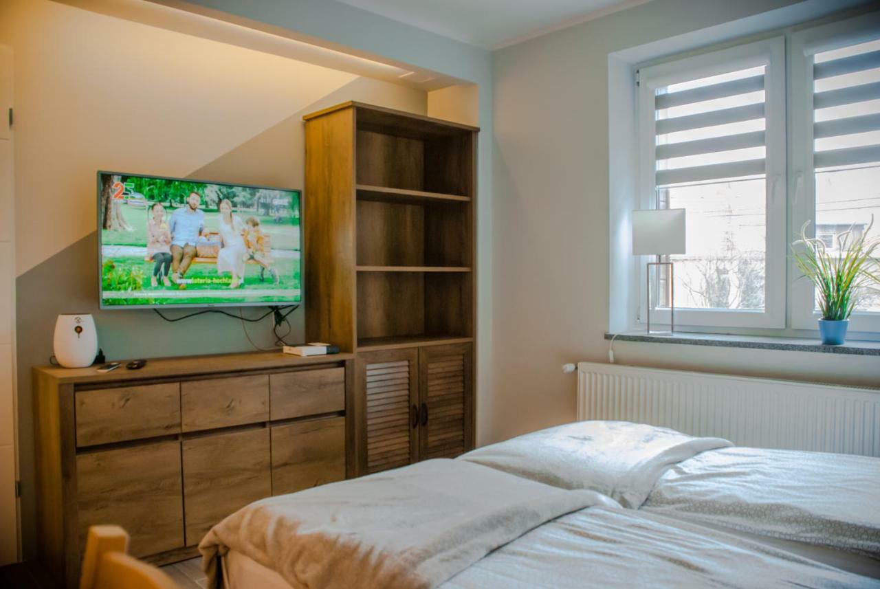 Noclegi "Boczna 5A" Apartamenty Goscinne Szczawno-Zdroj Kültér fotó
